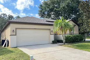 16904 Sunrise Vista Dr, Clermont, FL 34714 - Photo 2