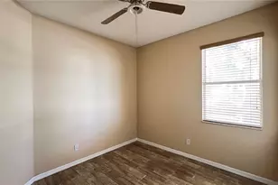 16904 Sunrise Vista Dr, Clermont, FL 34714 - Photo 12