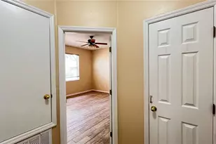 16904 Sunrise Vista Dr, Clermont, FL 34714 - Photo 10