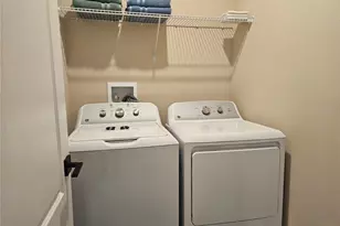 7853 Somersworth Dr, Kissimmee, FL 34747 - Photo 14