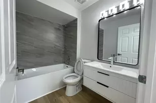 5395 Vineland Rd, Orlando, FL 32811 - Photo 28