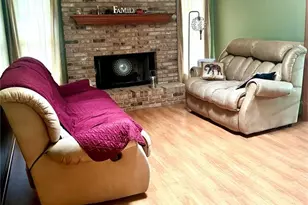 372 Wisteria Ct, Deltona, FL 32738 - Photo 8