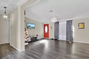 231 Water Oak Ln, Davenport, FL 33837 - Photo 4