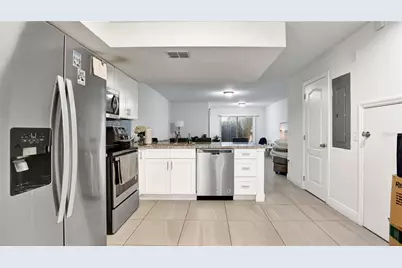 1860 Foxhall Circle, Kissimmee, FL 34741 - Photo 6