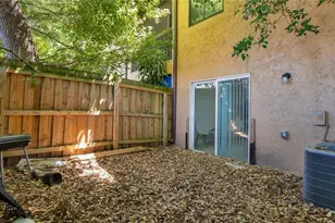 1860 Foxhall Cir, Kissimmee, FL 34741 - Photo 20