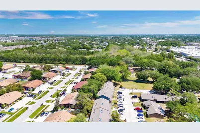 1860 Foxhall Circle, Kissimmee, FL 34741 - Photo 26