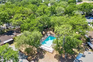 1860 Foxhall Cir, Kissimmee, FL 34741 - Photo 28