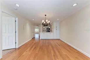 5705 Avista Dr, Sarasota, FL 34243 - Photo 22