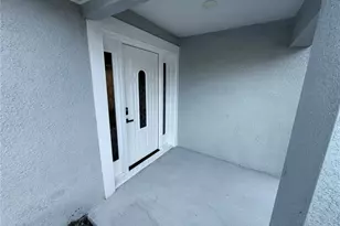 128 Sandalwood Dr, Kissimmee, FL 34743 - Photo 6