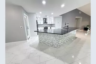 128 Sandalwood Drive, Kissimmee, FL 34743 - Photo 8