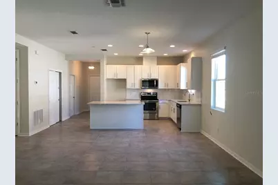 2715 Creekmore Court, Kissimmee, FL 34746 - Photo 2