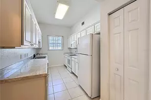 202 Madalyn Ct, Auburndale, FL 33823 - Photo 10