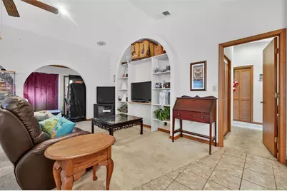 2613 Sunburst Court, Lake Wales, FL 33898 - Photo 8