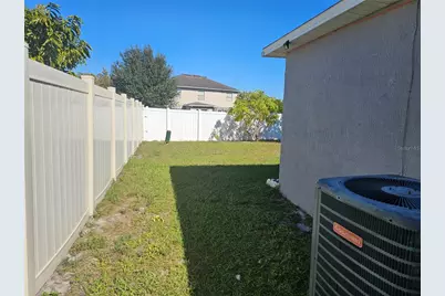540 Oak Branch Circle, Kissimmee, FL 34758 - Photo 18