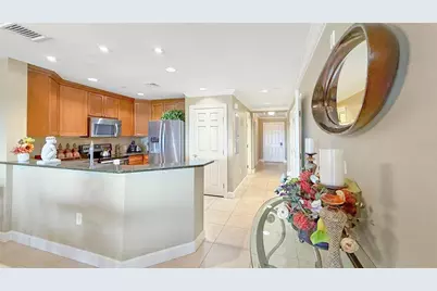 1370 Centre Court Ridge Drive #303, Reunion, FL 34747 - Photo 12
