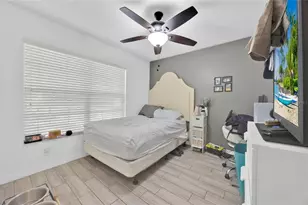 4647 Caverns Dr, Kissimmee, FL 34758 - Photo 20