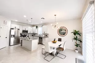 3517 Vega Creek Dr, Saint Cloud, FL 34772 - Photo 8
