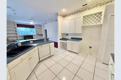5829 Guenevere Court, Saint Cloud, FL 34772 - Photo 24