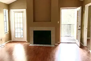 238 Afton Square, Altamonte Springs, FL 32714 - Photo 2