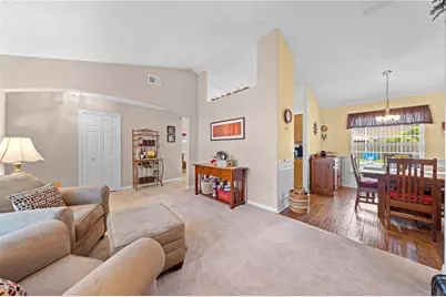 4205 Red Bird Avenue, Saint Cloud, FL 34772 - Photo 4