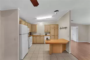 202 Dana Ct, Kissimmee, FL 34758 - Photo 8