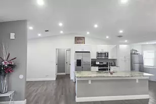 2500 Pine Needle Trail, Kissimmee, FL 34746 - Photo 2