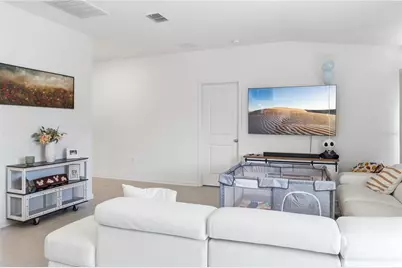 2307 Scarlet Avenue, Winter Haven, FL 33884 - Photo 14