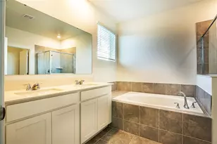 286 Bogey Dr, Davenport, FL 33896 - Photo 16