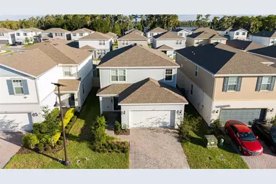 2377 Palm Park Loop, Clermont, FL 34714 - Photo 2