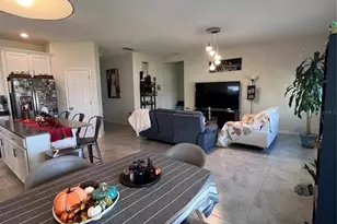 1638 Chatsworth Cir, Saint Cloud, FL 34771 - Photo 10