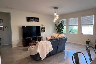 1638 Chatsworth Cir, Saint Cloud, FL 34771 - Photo 8