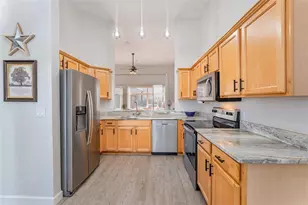 225 High Vista Dr, Davenport, FL 33837 - Photo 12