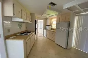 11 Woodland Cir, Haines City, FL 33844 - Photo 2