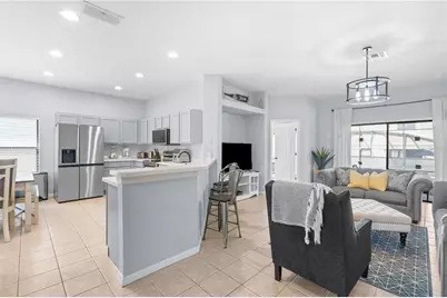 16813 Lazy Breeze Loop, Clermont, FL 34714 - Photo 6