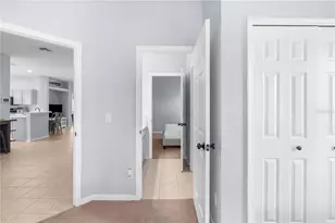 16813 Lazy Breeze Loop, Clermont, FL 34714 - Photo 10