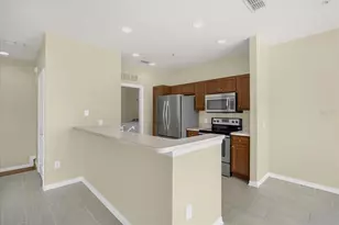 2532 Grand Central Pkwy, Orlando, FL 32839 - Photo 6