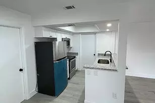 1227 Waterview Blvd W, Lakeland, FL 33801 - Photo 6