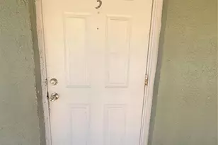 711 Michigan Ct, Saint Cloud, FL 34769 - Photo 2