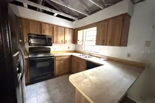 2871 W Albatross Rd, Avon Park, FL 33825 - Photo 8