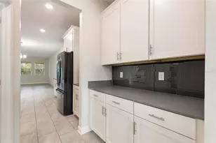 8843 Fallen Oak Dr, Davenport, FL 33896 - Photo 6