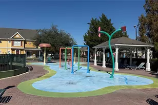 4563 Yellowgold Rd E, Kissimmee, FL 34746 - Photo 56