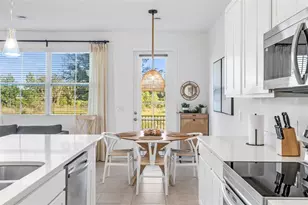 689 Longboat Dr, Davenport, FL 33896 - Photo 14