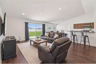 140 Solis Drive, Winter Haven, FL 33880 - Photo 10