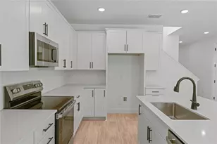 1026 Cloud Ridge Ct, Mount Dora, FL 32757 - Photo 4