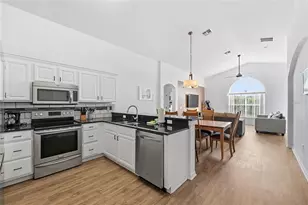 345 Kildrummy Dr, Davenport, FL 33896 - Photo 2