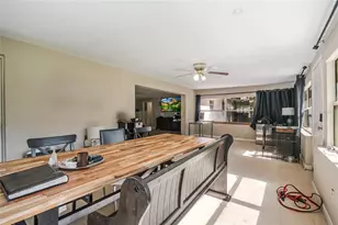 2600 Pembrook Dr, Orlando, FL 32810 - Photo 10