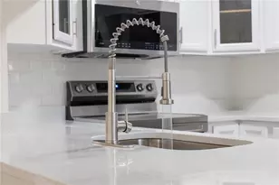 409 S Alder Ave, Orlando, FL 32807 - Photo 6