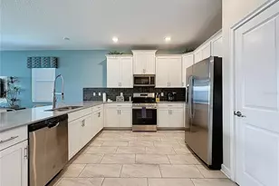 8906 Stinger Dr, Champions Gate, FL 33896 - Photo 10