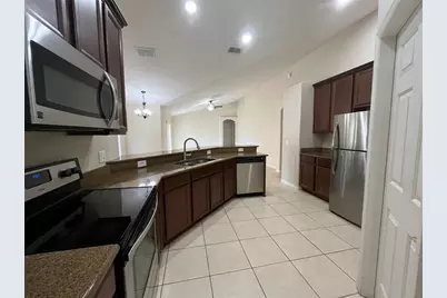 946 Seneca Trail, Saint Cloud, FL 34772 - Photo 6