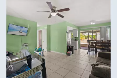 4045 Castlegate Drive, Orlando, FL 32839 - Photo 2